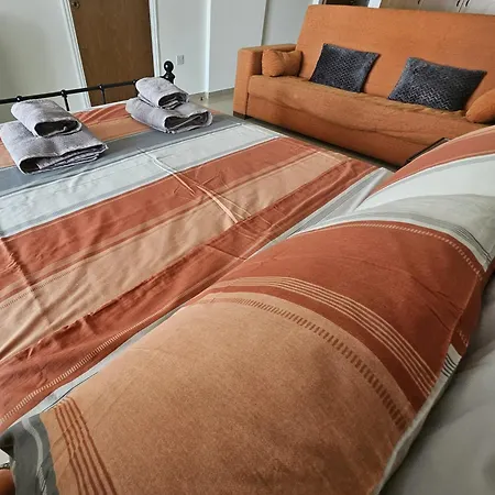 With Shower E5, Full Kitchen, Poolside, Free Wifi Appartement *