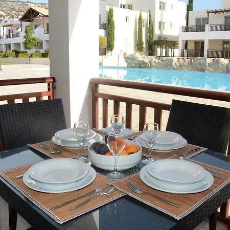 With Shower E5, Full Kitchen, Poolside, Free Wifi Daire *